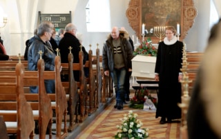 Live streaming af bisættelser og begravelser i kirker og kapeller